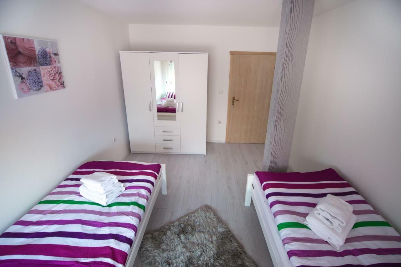 Apartman Mm Slavonski Brod Exterior photo